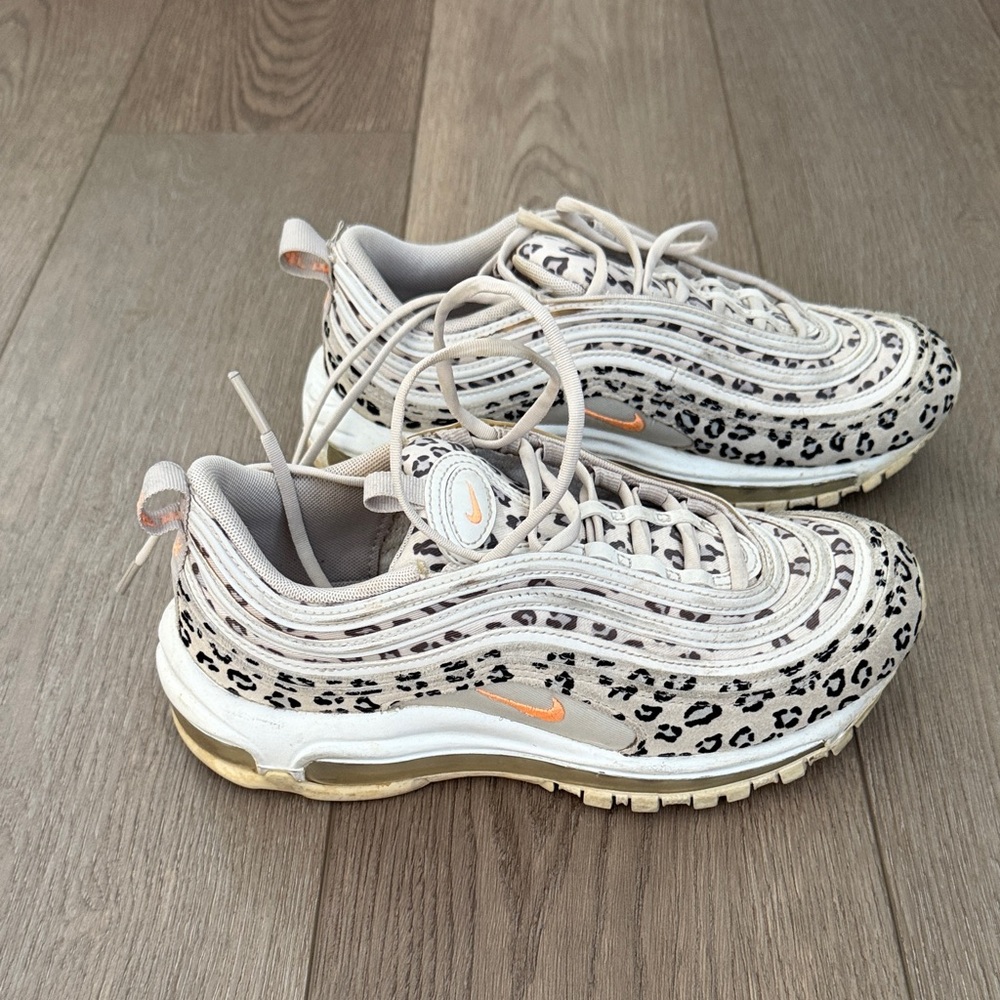 Nike Women's White and Black Leopard Sneakers